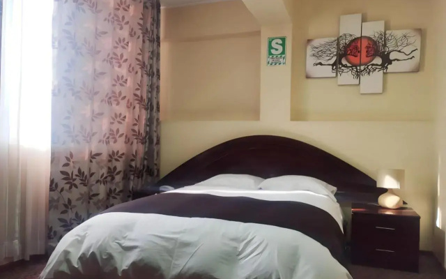 Hotel B & V
