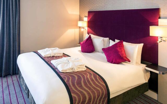 Отель Mercure London Heathrow Hotel Великобритания, Лондон - отзывы, цены и фото номеров - забронировать отель Mercure London Heathrow Hotel онлайн комната для гостей