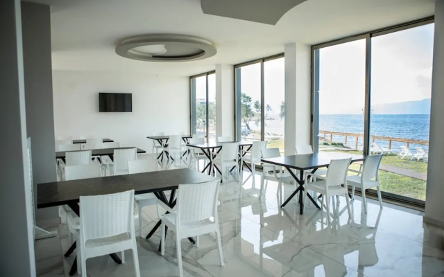 Aliento Hotel