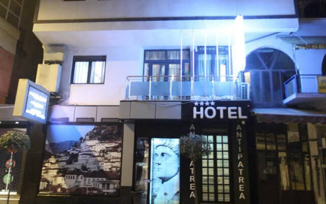 Отель Antipatrea Hotel Berat Албания, Берат - отзывы, цены и фото номеров - забронировать отель Antipatrea Hotel Berat онлайн вид на фасад