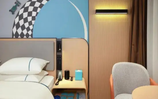 City Comfort Inn Hotel (Hechi Yizhou Longjiang Second Bridge)