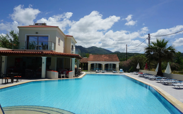 SunRose Beach Aparthotel