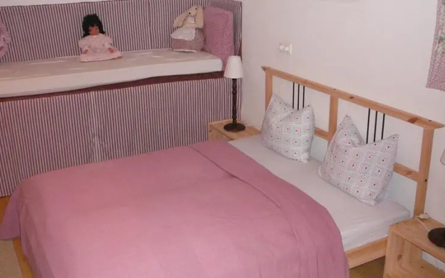 Horvátkert Guesthouse