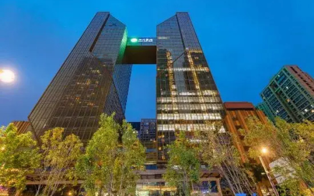 Mia casa luxury Miya Qingshe Serviced Apartment (Huanqiu Zhongxin)