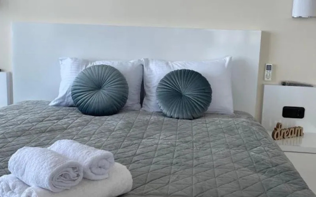 Bizim Suit Apartment