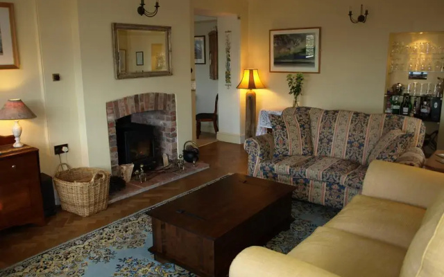 Camelot House - B&B