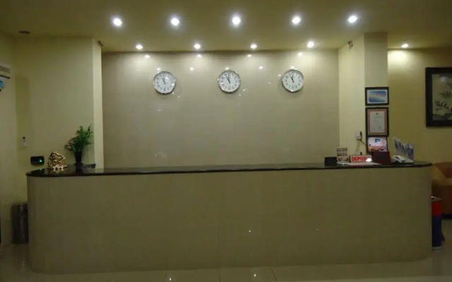 Hotel Makmur