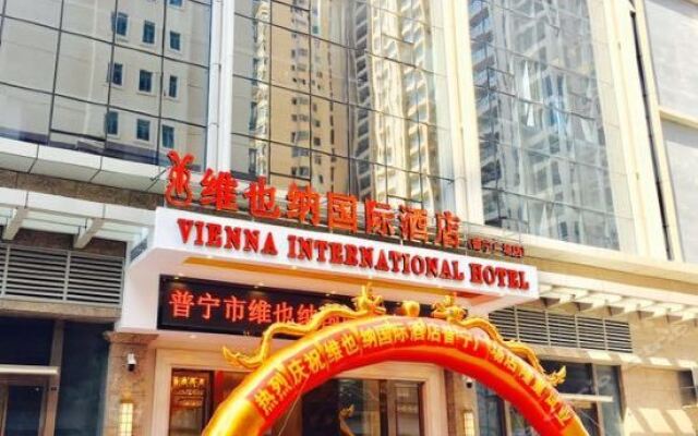 Vienna International Hotel Puning Square In Jieyang China - 