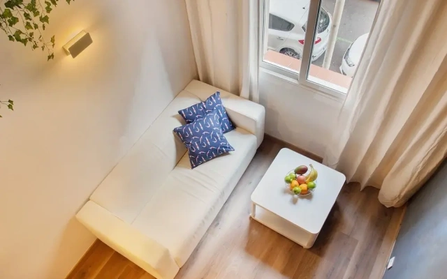 Aqua Apartment by Olala Homes