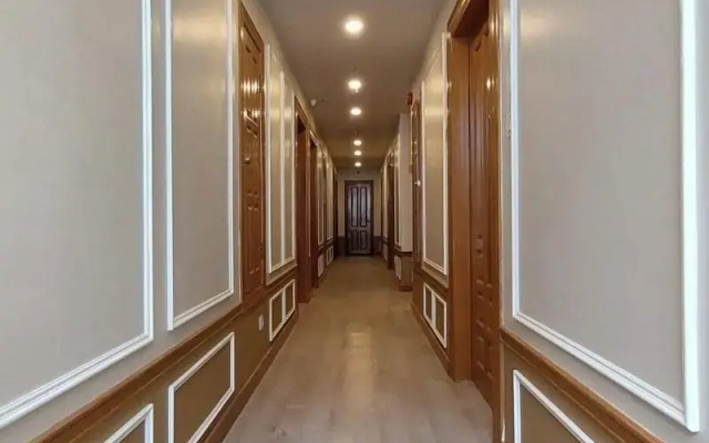 Hotel Grand Galaxy