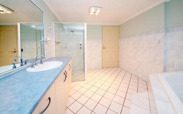 Nelson Towers, Unit 41/71 Victoria Parade