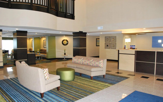 Holiday Inn Express Bloomington West by IHG
