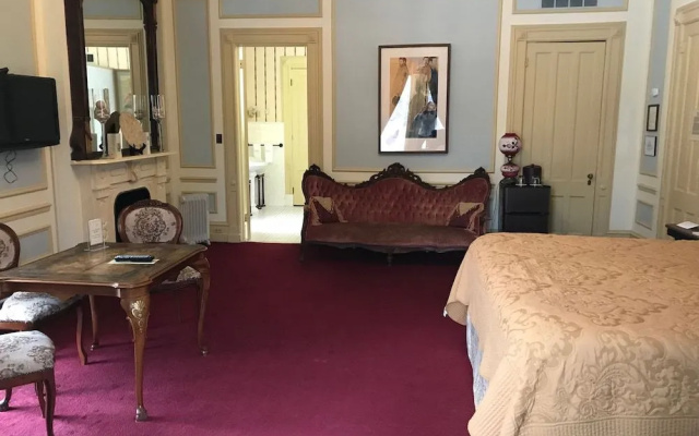 Batcheller Mansion Inn