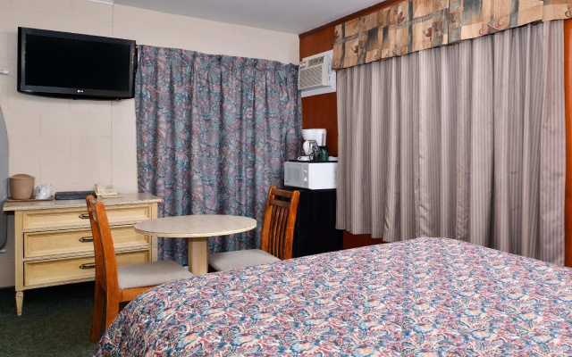 Hope Inn and Suites