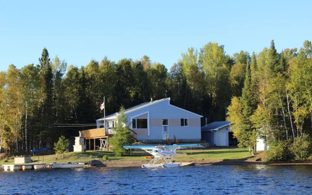 Spruce Forest Lakeside B&B