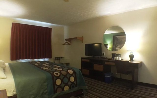 Super 8 Syracuse East Ny