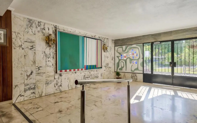 Sur Suites Alhambra