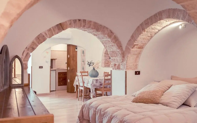 Trulli Antichi Mestieri - Widespread Trulli in the historic center