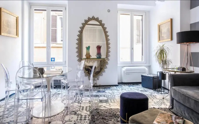 Navona Hi-Tech Apartment