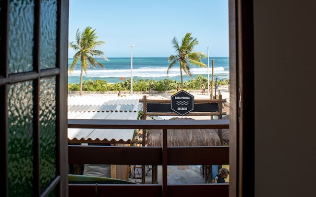 Longboard Paradise Suites