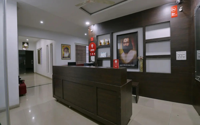 OYO 9969 Hotel Kshipra Dham