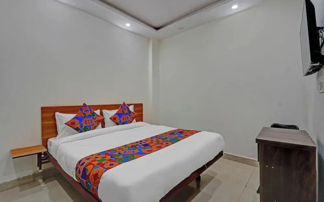 Via Shahdara Residency