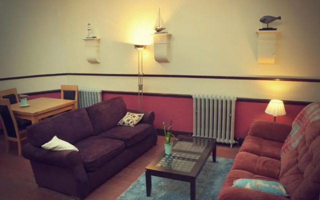 Murray Library Hostel