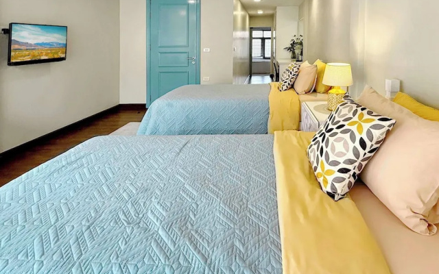 Stylish 3-bedroom Townhome in Heart of Bangkok