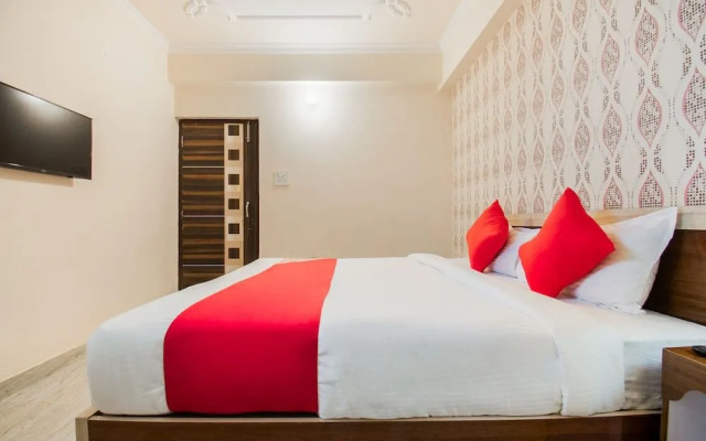OYO Flagship 47006 Hotel Magadh Palace