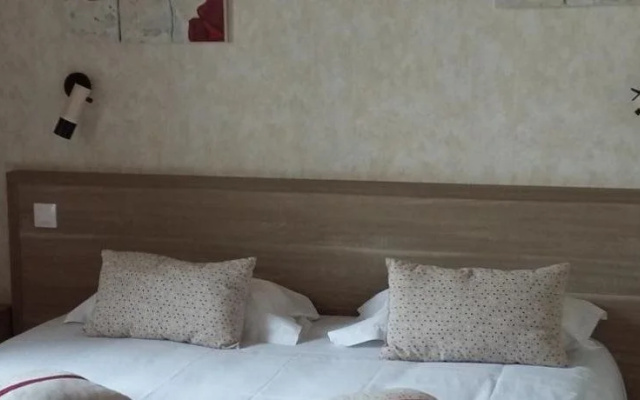 Hotel La Cote dEmeraude
