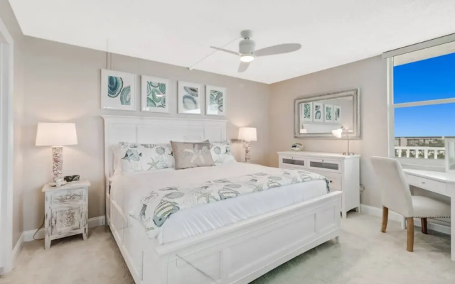 Estero Beach & Tennis 807 B