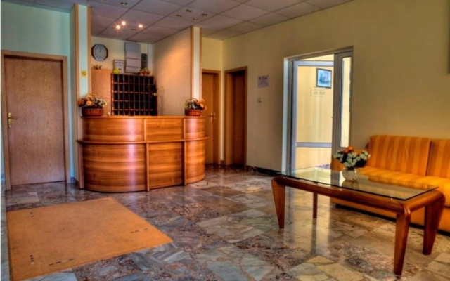 Hotel "Luch"