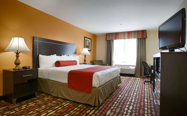 Best Western Greentree Inn & Suites