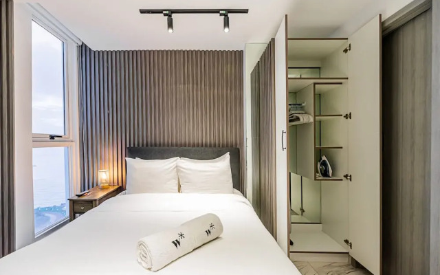 w Dreamy 1BR w Stunning Cinta Costera Views