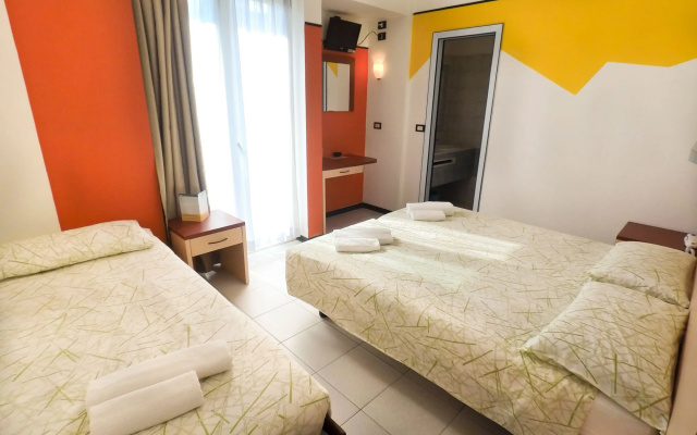 Hotel Elba Young People Hotels (ages: 16-35)