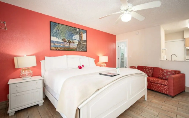 Island Sun Inn & Suites - Historic Venice & Beach Getaway