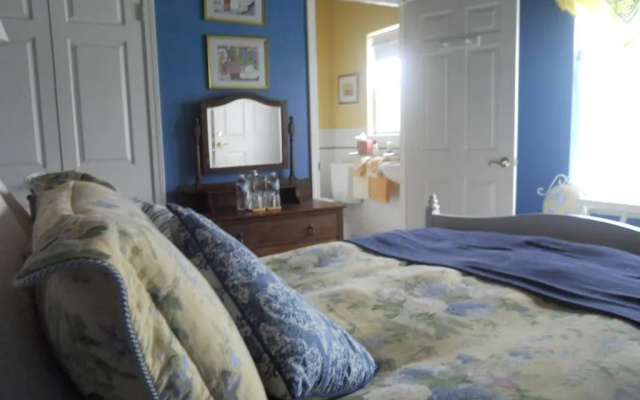 Pescadero Creek Inn