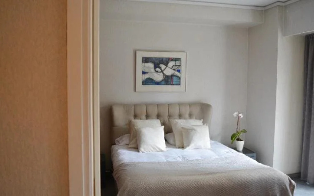 Lion Hotel Apartments
