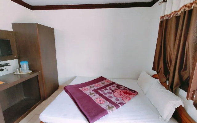 Hotel Radhika Palace