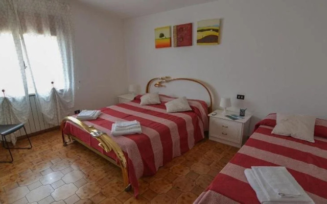 Queen's Bed & Breakfast