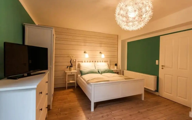 Haus am See B&B