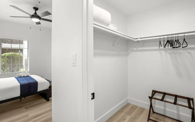 CozySuites TPC Scottsdale with pool 2