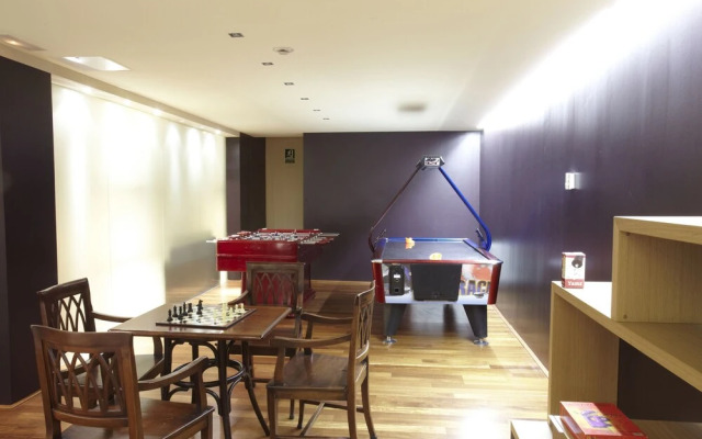 Hotel Mu