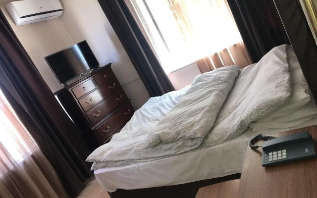 Canary Hotel