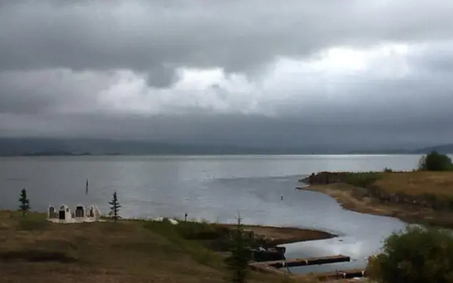 Drift Lodge Moose Bay Cabins