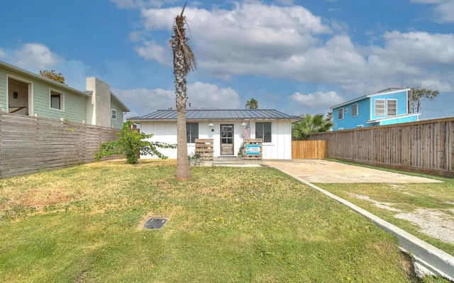 The Gulf House Gs512 Home