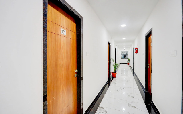 Deluxe With Twin Bed Vishnu Grand Premium Rooms