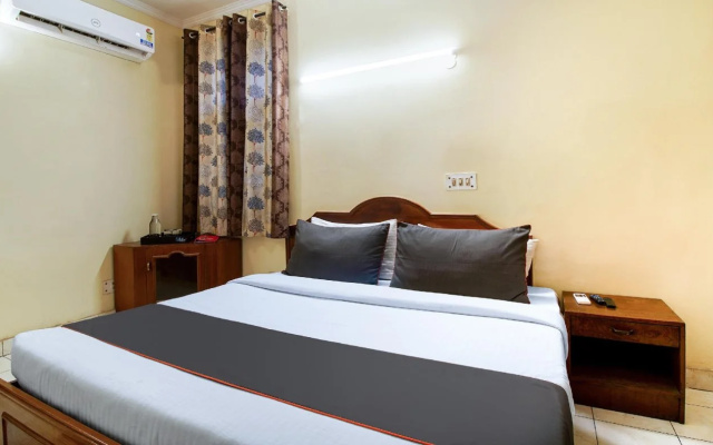 Maya Palace By OYO Rooms
