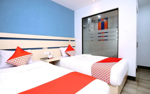 Oyo 592 Budget Hotel by the Harbour