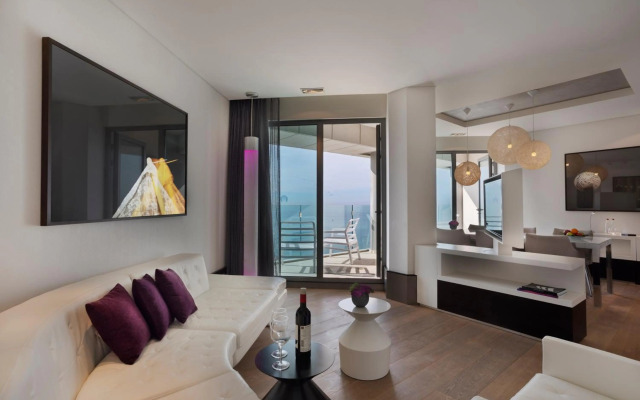 Royal Beach Tel Aviv Hotel